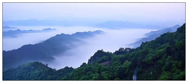 铜奖  卢小华《仙寓山榉根岭远眺》